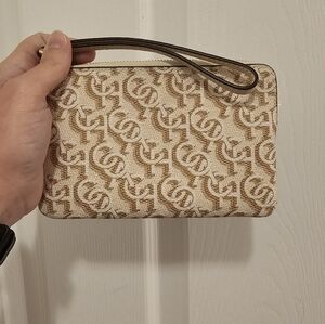 Coach NWOT Patterned Logo Wristlet